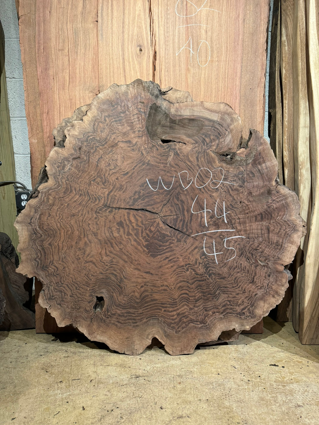 Solid Burl Wood 44-45