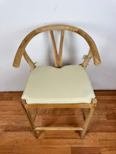 Wishbone Solid Teak Counter Stool | Scandinavian Counter Height Stool | Natural Wood