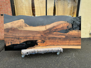 What to look for when buying a live edge table