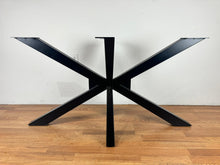 Palm metal base 50" for dining table