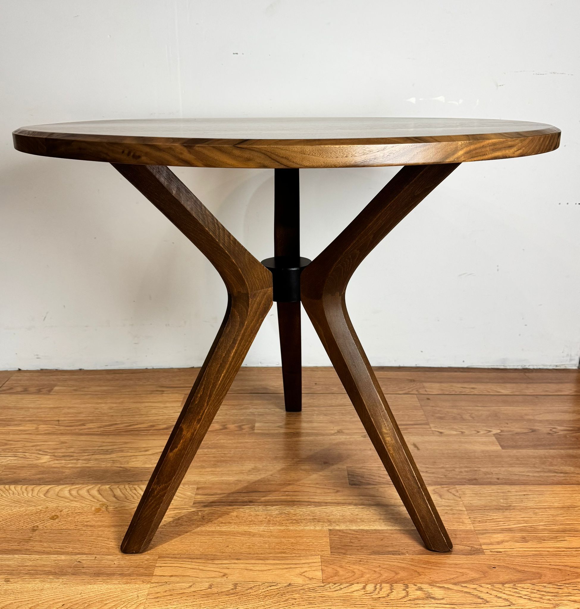 Round Walnut Color Table 36” Round Walnut Wood Table with Solid Beech Wood Pedestal Base ...