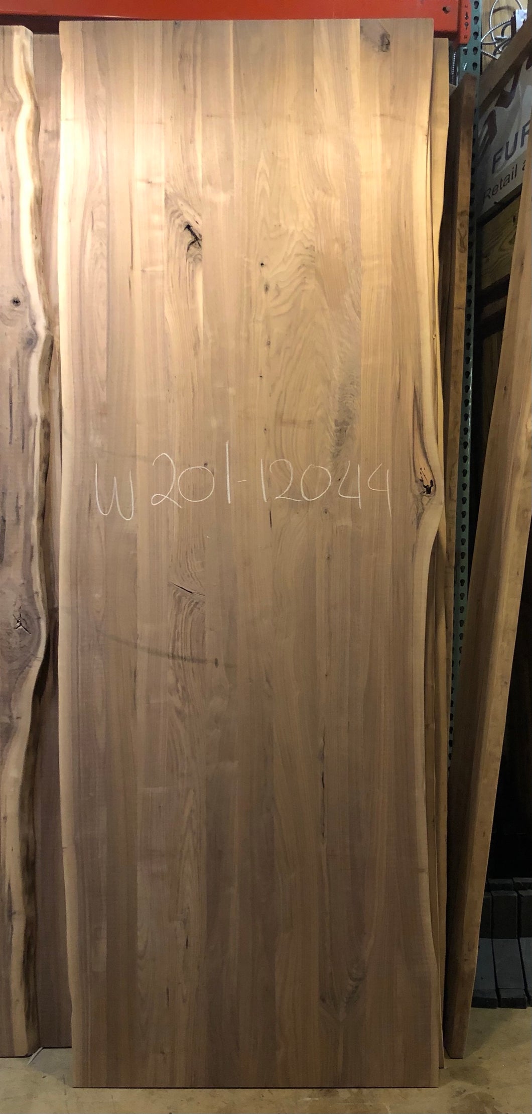 W201-12044 Live edge walnut wood 120x44