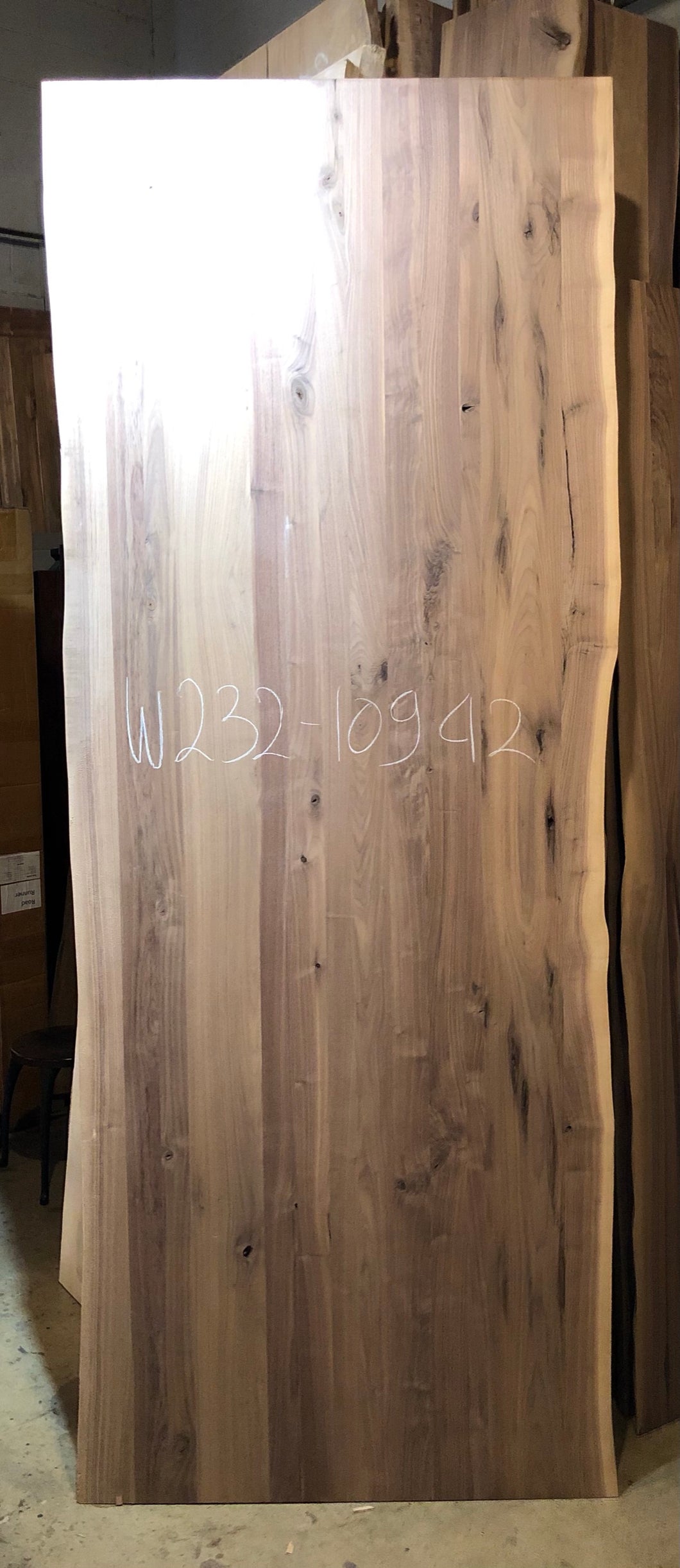 w232-10942 Live edge walnut wood 109x42
