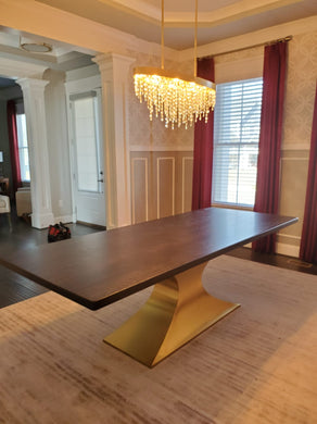 Handmade Dining Tables in Virginia | Solid Wood & Live Edge