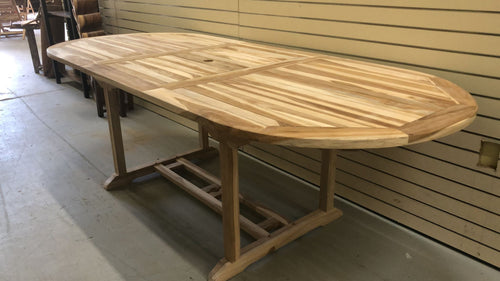 Teak expandable outdoor table 39