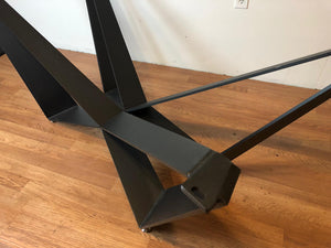 Modern Quatro pedestal base for dining table