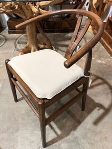 Wishbone Dining Chair in Walnut Finish