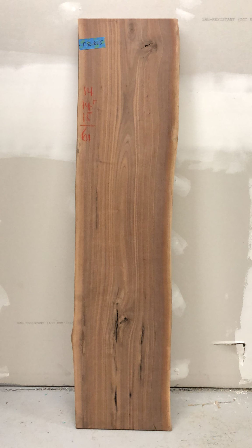 F32-6115 Live edge walnut wood 61