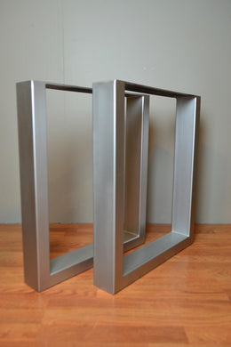 Rectangular metal end base / legs with 1